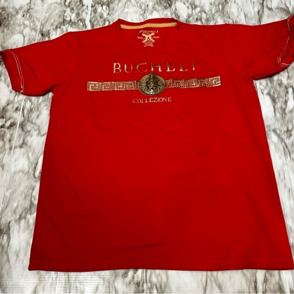 Bucheli Red Gold Soft Fitted Tee Greek Key Graphic Lion Insignia Moda Italian